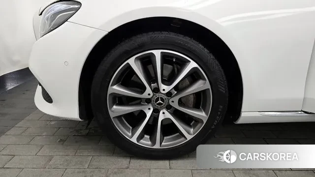 Mercedes-Benz E-Class W213 id 2981500 из Кореи 15