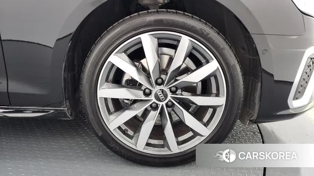 Audi A4 (B9) id 3377674 из Кореи 15