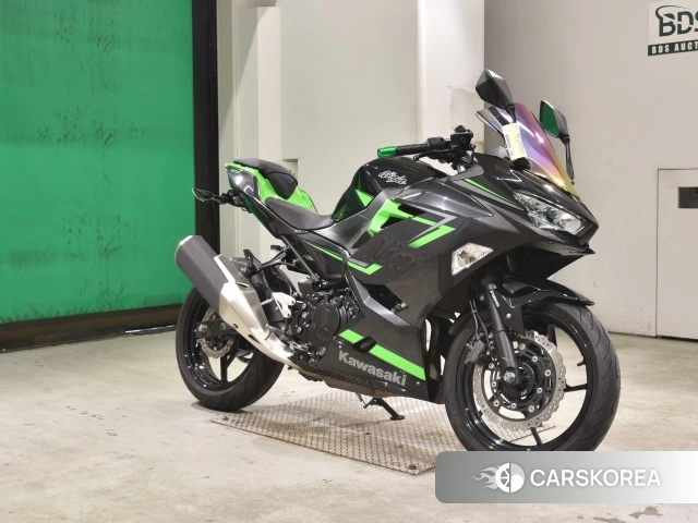 Kawasaki NINJA 400 2019 из Японии, фото 3