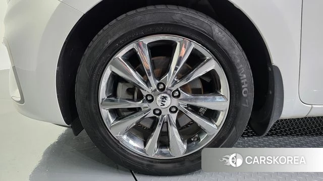 Kia The New Carnival id 4708626 из Кореи 28