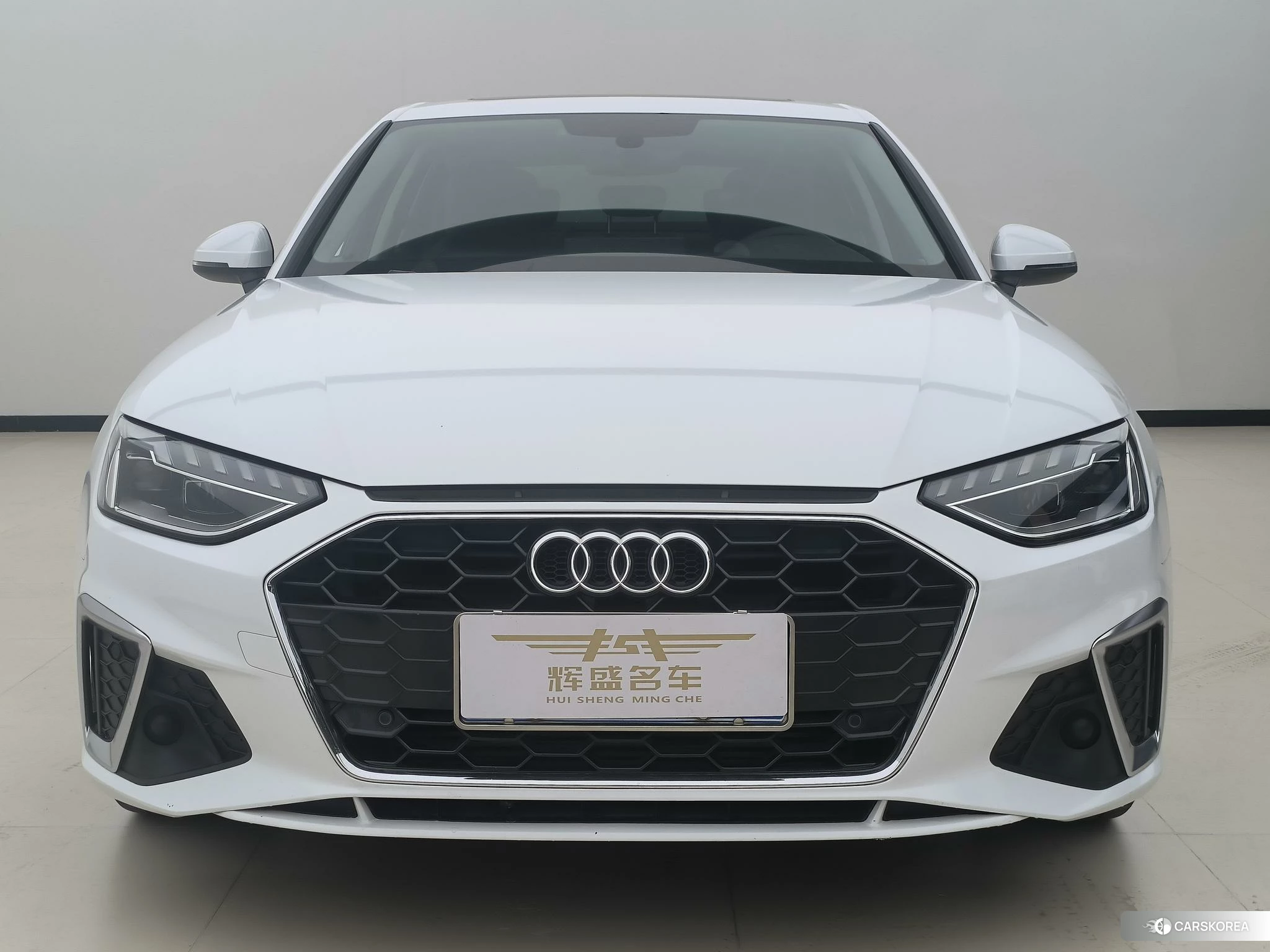 Audi A4L id 4510910 из Китая 9