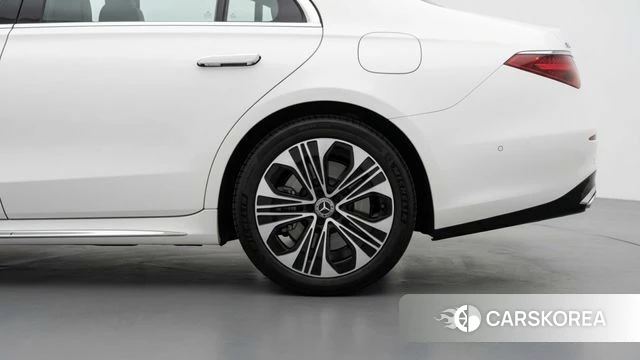 Mercedes-Benz E-Class W214 id 4607419 из Кореи 7