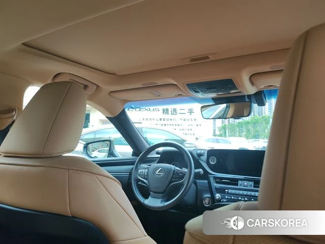 Lexus ES id 4342104 из Китая 7