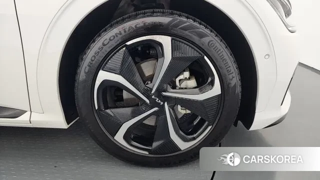 Kia EV6 id 3771523 из Кореи 15