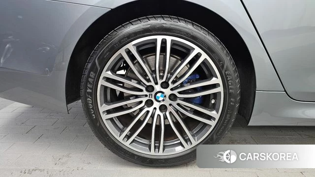 BMW 5 Series (G30) id 4568529 из Кореи 25