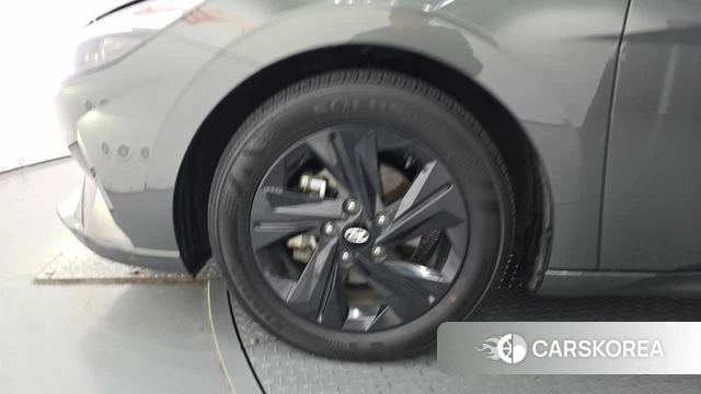 Hyundai Avante Hybrid (CN7) id 4303323 из Кореи 15