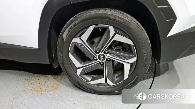 Hyundai Tucson (NX4) id 3752394 из Кореи 15