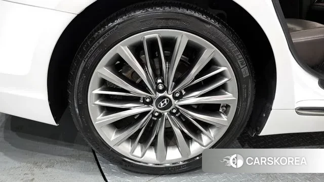 Hyundai Grandeur IG id 3651705 из Кореи 15