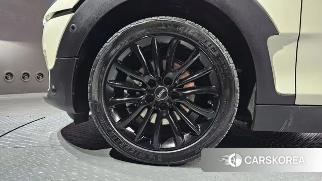 Mini Cooper Clubman id 3534703 из Кореи 15