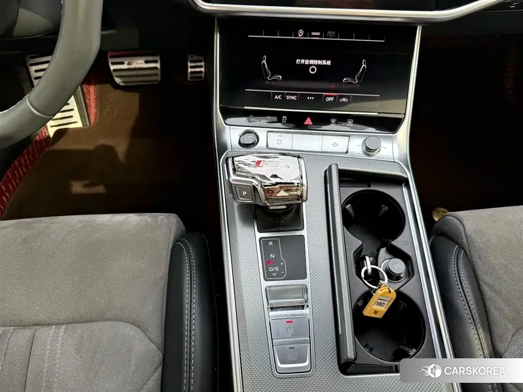 Audi A6L id 4601824 из Китая 15