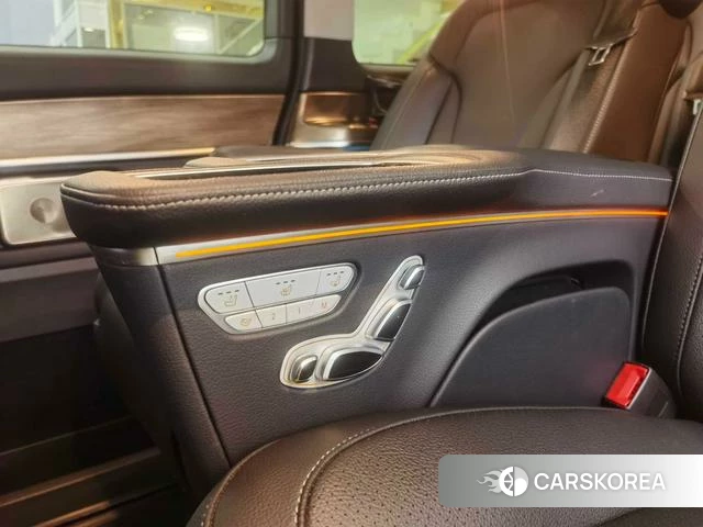 Mercedes-Benz V-class id 4264879 из Китая 16