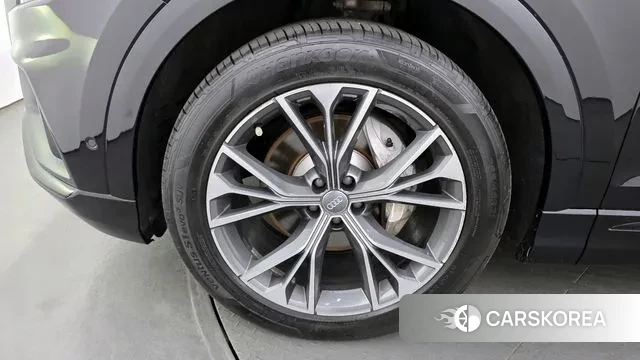 Audi Q8 (4M) id 2985516 из Кореи 15