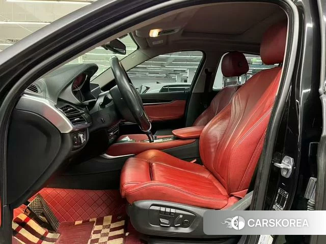 BMW X6 2018 Черный из Китая, фото 5