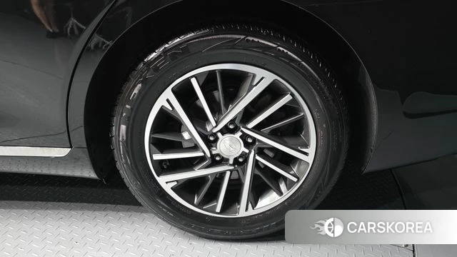 Hyundai The New Grandeur IG id 4428573 из Кореи 25