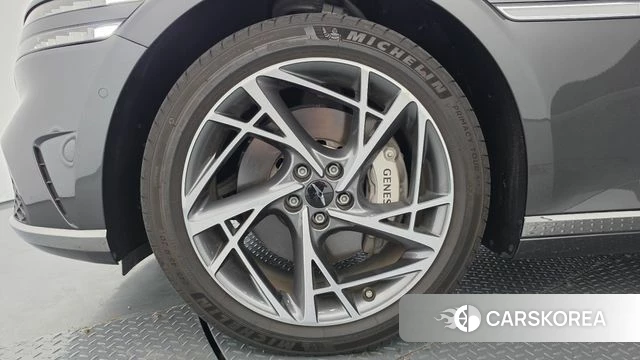 Genesis G90 (RS4) id 4774452 из Кореи 36