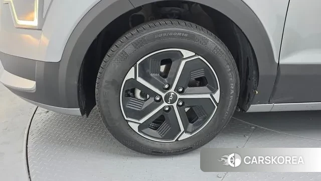 Kia Di Ol Nu Niro id 3416099 из Кореи 15