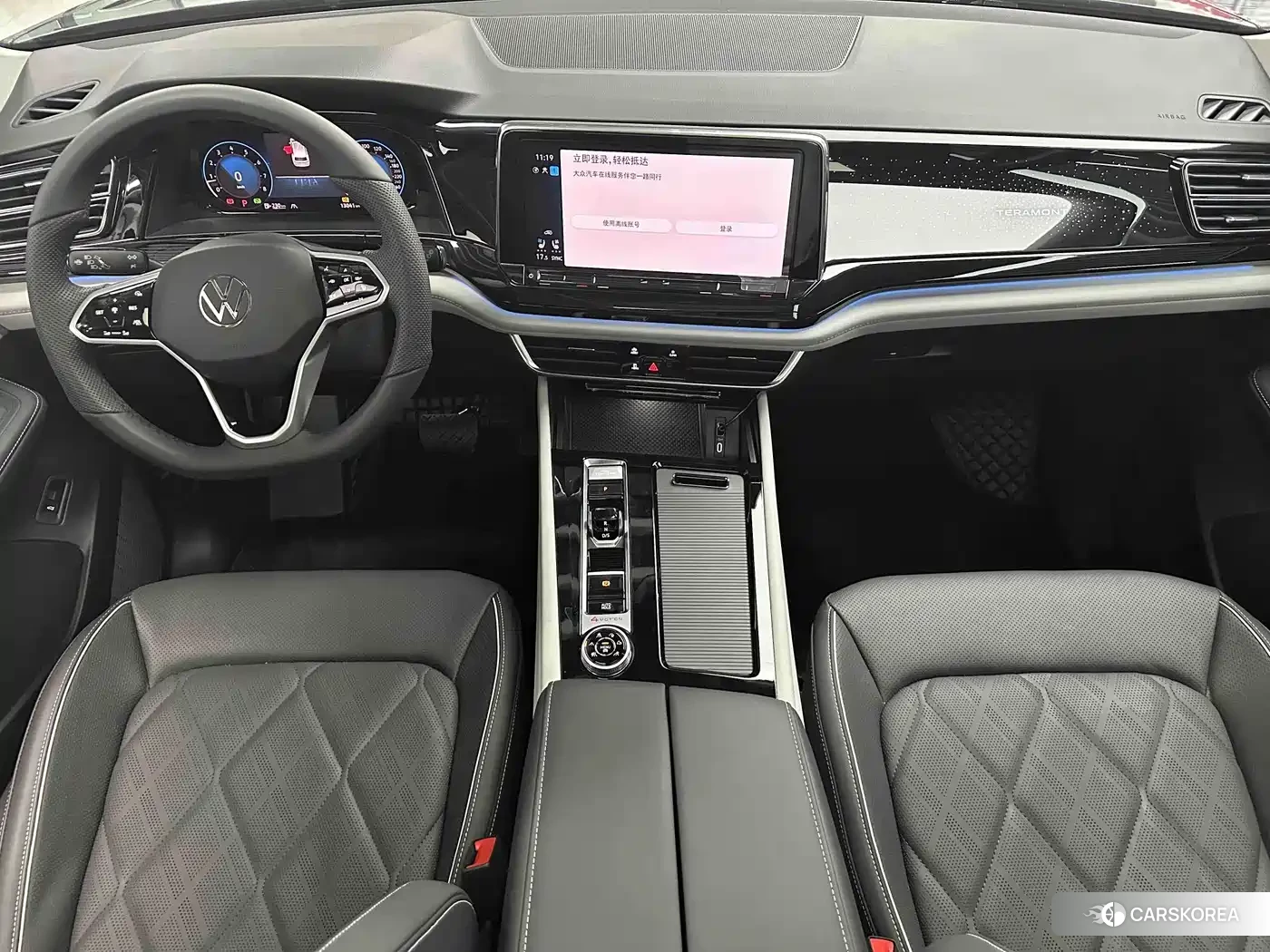 Volkswagen Touareg id 4583772 из Китая 12