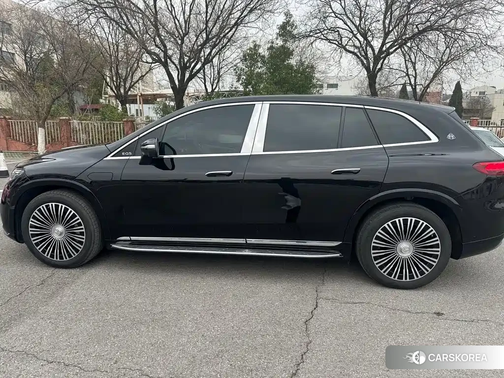 Mercedes-Benz Maybach EQS SUV 2026 Черный из Китая, фото 5