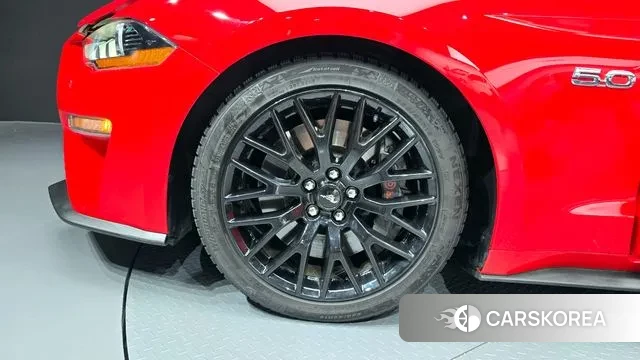 Ford Mustang id 3043188 из Кореи 15