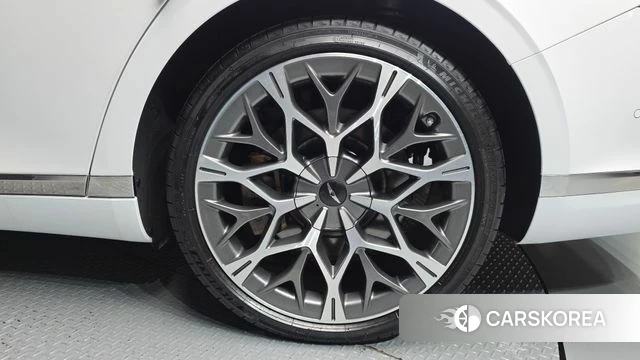 Genesis G90 (RS4) id 3850577 из Кореи 15