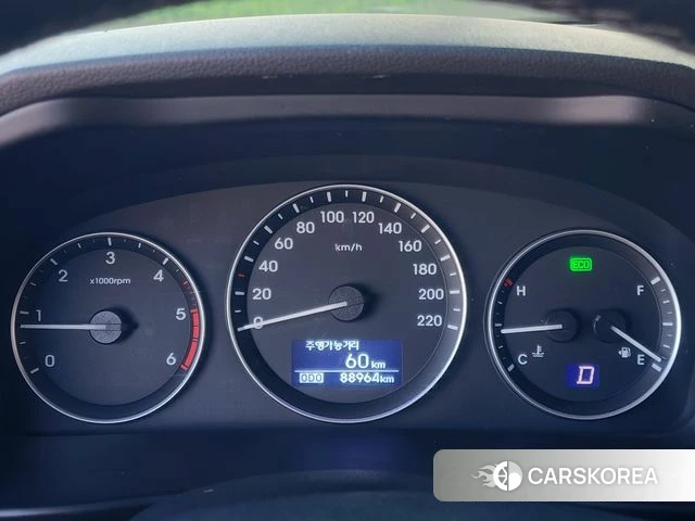 Hyundai The New Grand Starex id 4642437 из Кореи 7