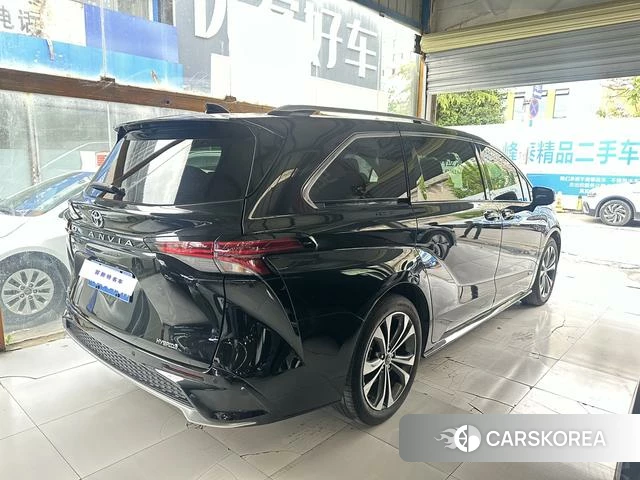 Toyota Grevia id 4261784 из Китая 7