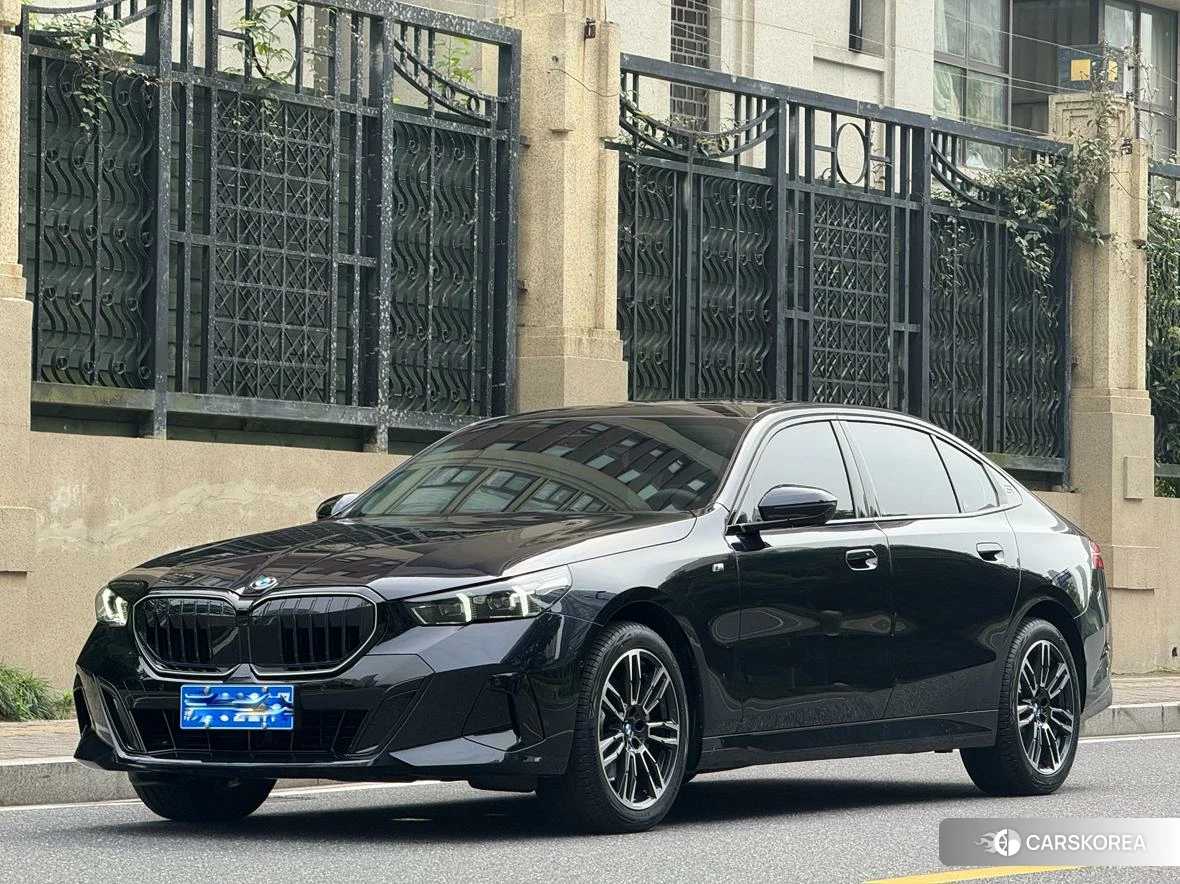 BMW 5 series id 4473645 из Китая 11