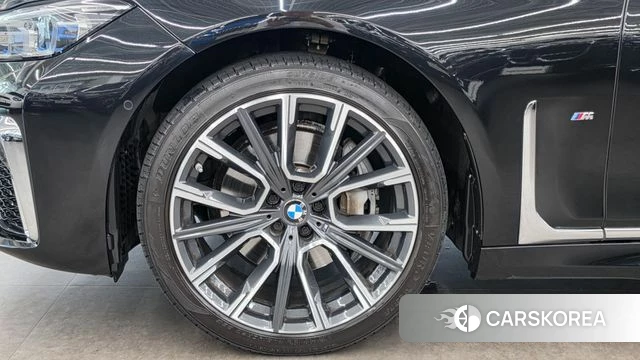 BMW 7 Series (G11) id 3923986 из Кореи 15