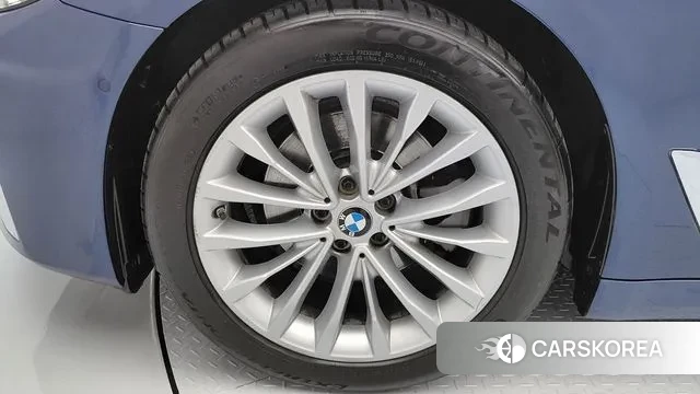 BMW 5 Series (G30) id 3214240 из Кореи 15