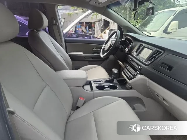 Kia The New Carnival id 3236303 из Кореи 10