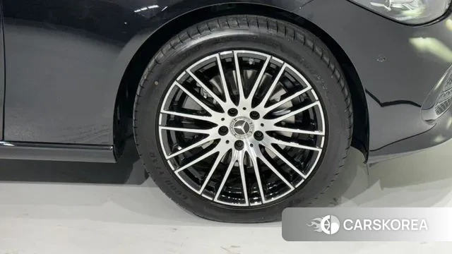 Mercedes-Benz C-Class W206 id 3585389 из Кореи 15