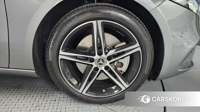 Mercedes-Benz A-Class W177 id 4625491 из Кореи 25