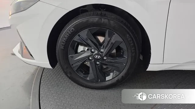 Hyundai Avante (CN7) id 3333640 из Кореи 15