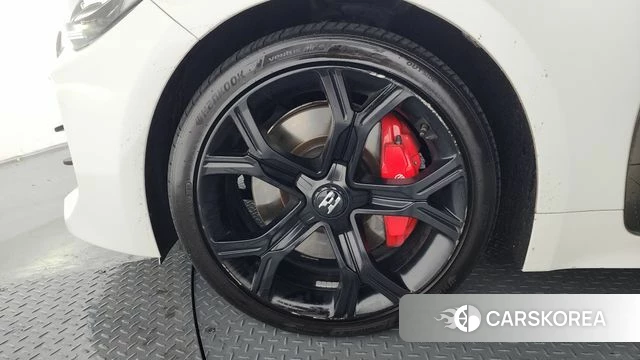 Kia Stinger id 4351147 из Кореи 32