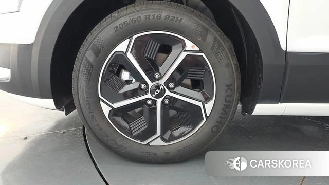 Kia Di Ol Nu Niro id 4719541 из Кореи 15