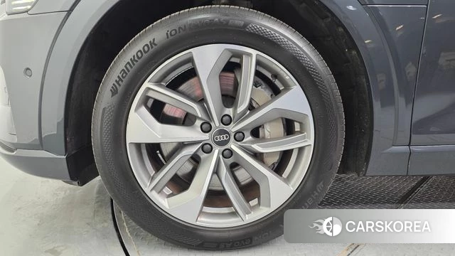 Audi e-Tron id 3899020 из Кореи 15