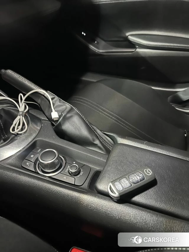 Mazda MX-5 MIATA 2020 Красный из Кореи, фото 5