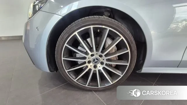 Mercedes-Benz E-Class W213 id 3329724 из Кореи 13