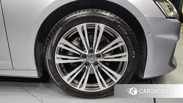 Audi A6 (C8) id 3432942 из Кореи 15