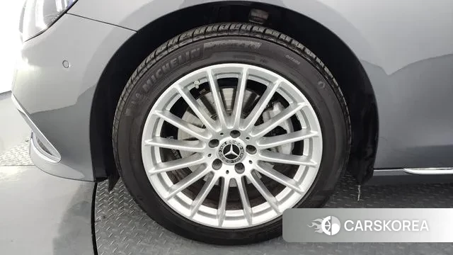 Mercedes-Benz E-Class W213 id 3518475 из Кореи 15