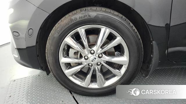Kia The New Carnival id 4464719 из Кореи 28