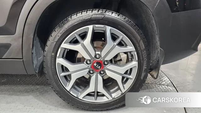 Kia Seltos id 3616813 из Кореи 15