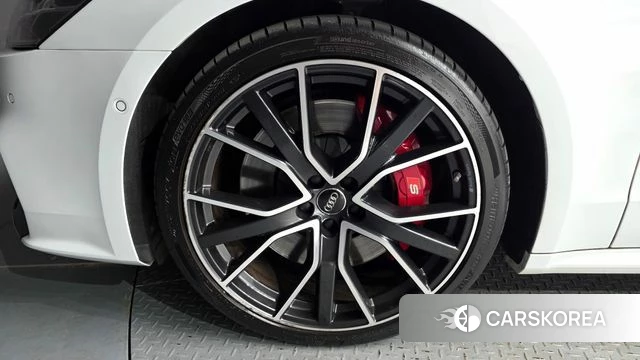 Audi S7 (4K) id 4423668 из Кореи 28