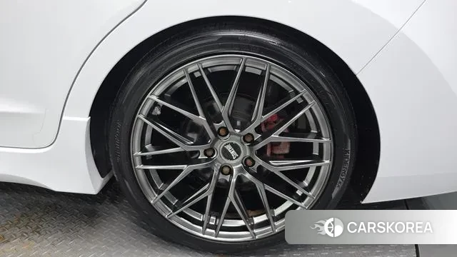 Hyundai Avante AD id 3161854 из Кореи 15