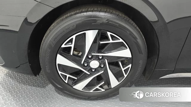 Hyundai The New Grandeur IG Hybrid id 4388817 из Кореи 29