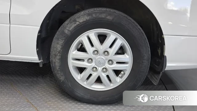 Hyundai The New Grand Starex id 3284601 из Кореи 15