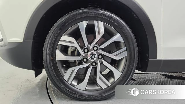 Ssangyong Tivoli Air id 4520446 из Кореи 15