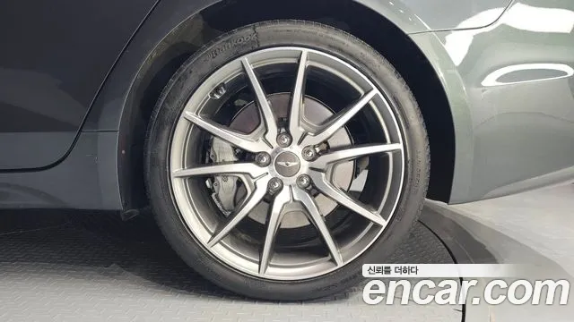 Genesis G70 id 2311030 из Кореи 15