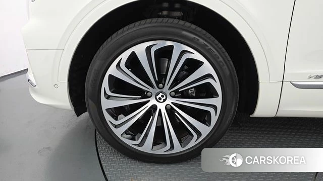 Bentley Bentayga id 4470021 из Кореи 15