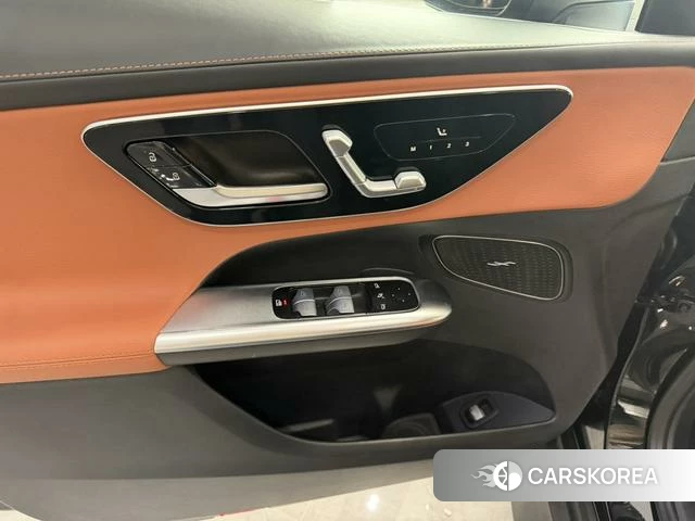 Mercedes-Benz GLC 2023 Черный из Китая, фото 5